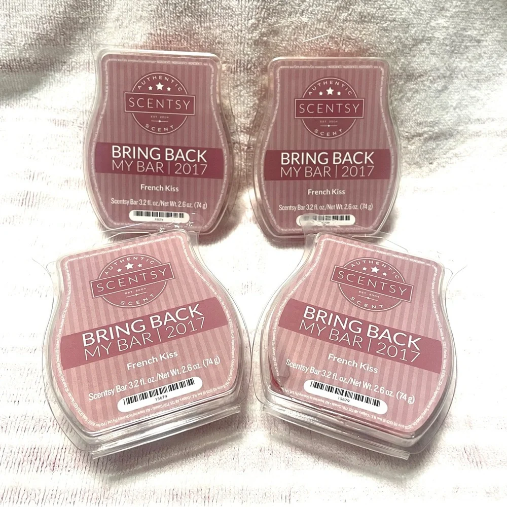 4  Scentsy French Kiss Wax 